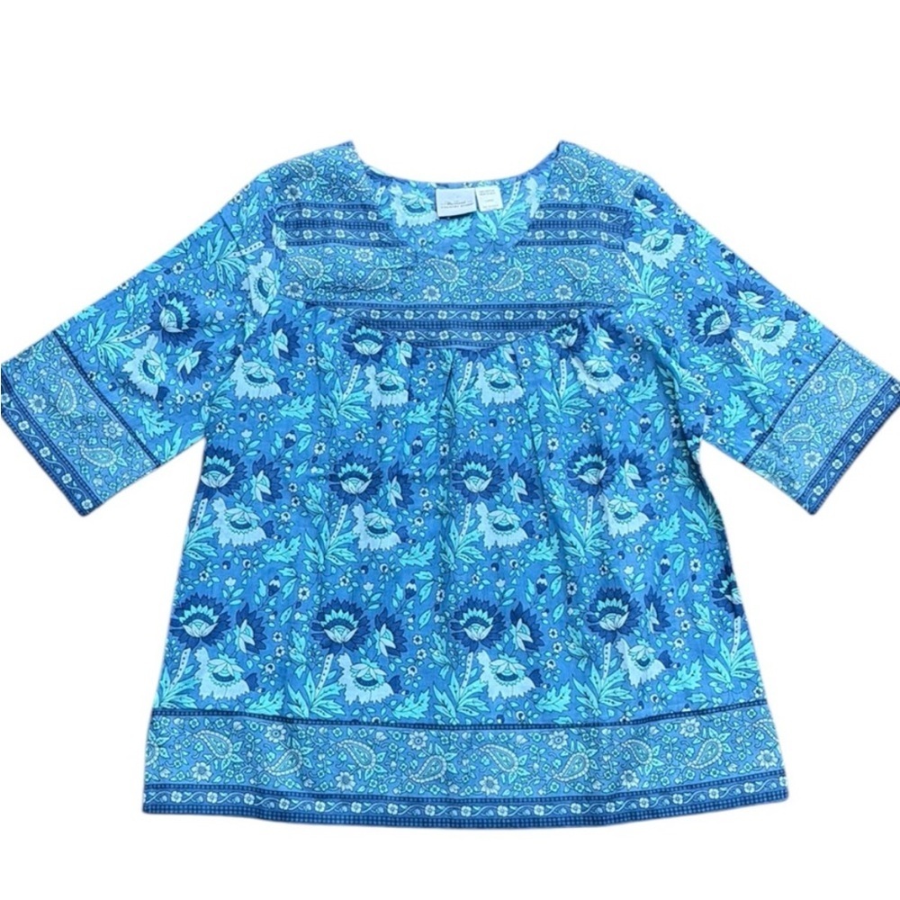 Like New Vermont Country Store Blue
Floral A-Line Top Size Large